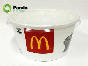 Ta ut matbeholdere for ris